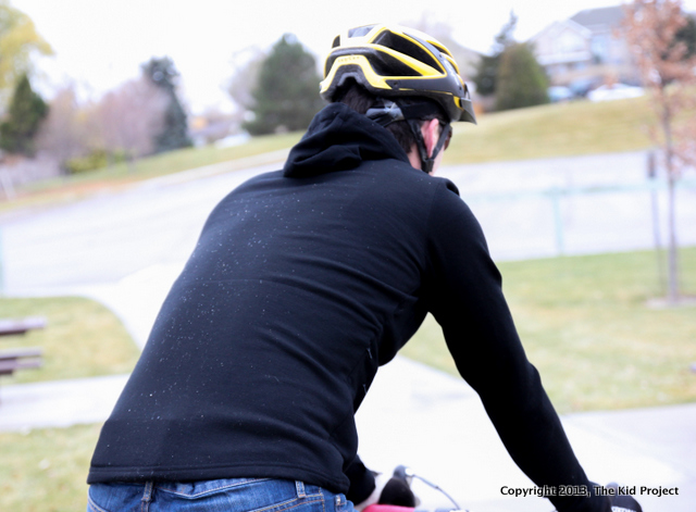 Chrome Industry's Cobra Hooodie - Lower back for coverage at the belt line.