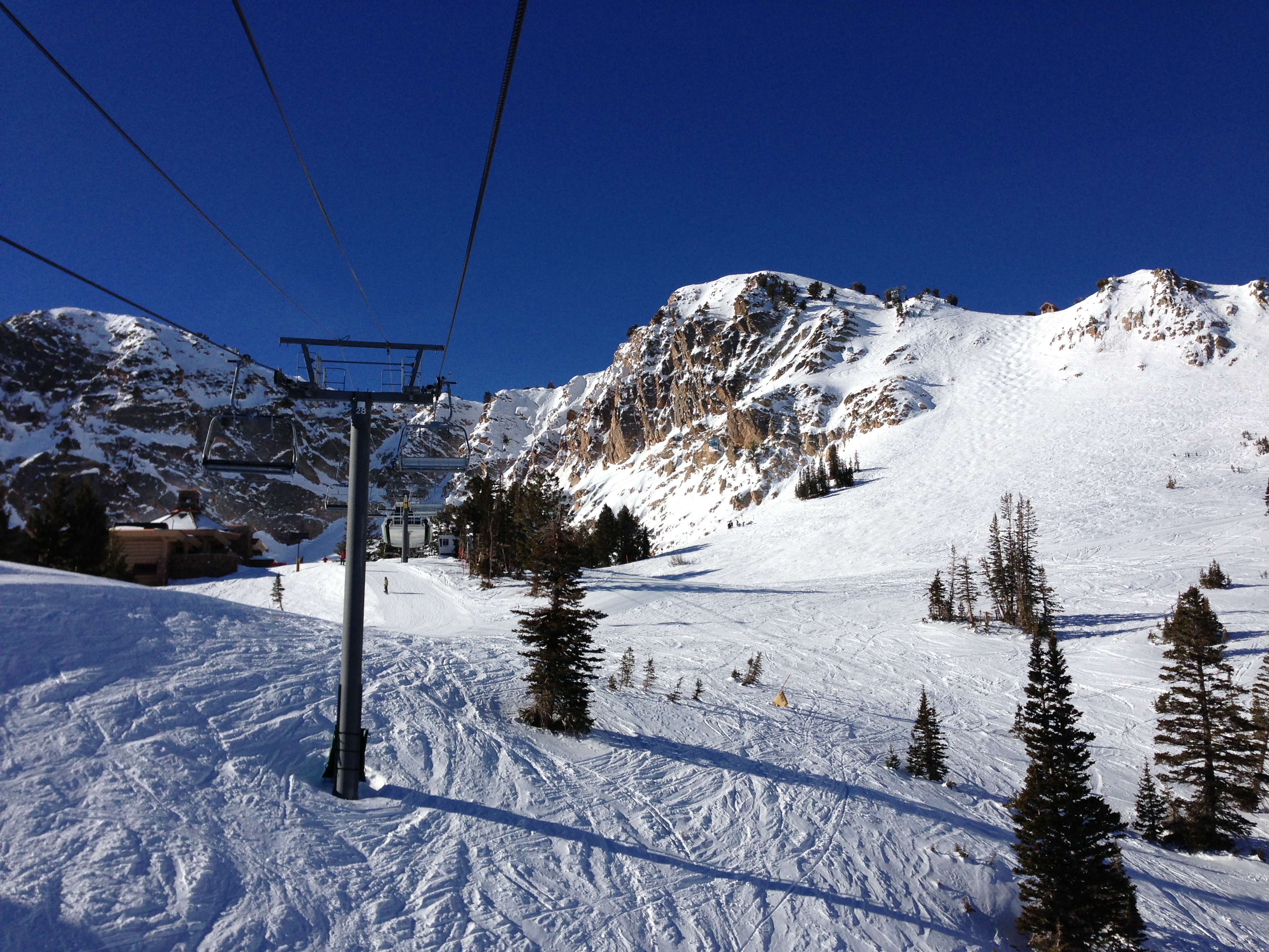 Five Reasons We Choose Snowbasin, UT for our Family Skiing