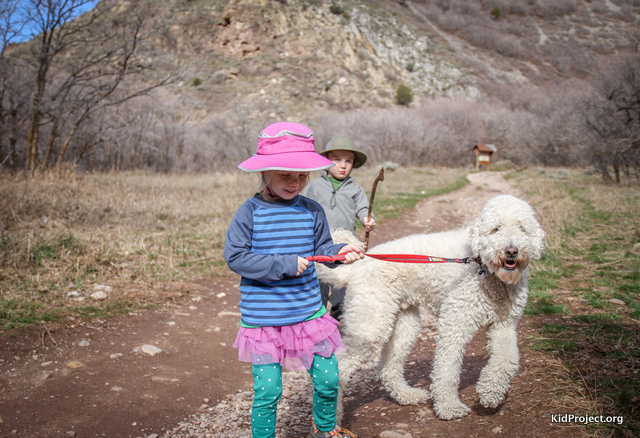 Hiking with kids as a single parent