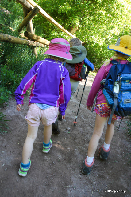 Kids sun clothing for hiking from Sunday Afternoons