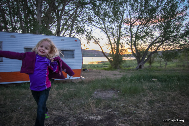Camping at Echo Lake reservoir for families
