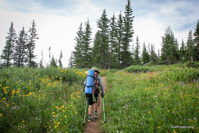 6_yr_old backpacking in the UInta Range