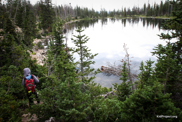 Decending the trail back to Wall Lake, Uintas