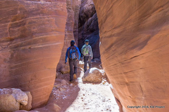 Buckskin Gulch slot canyon