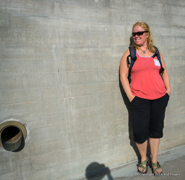 Tamrac 18 backpack for travel