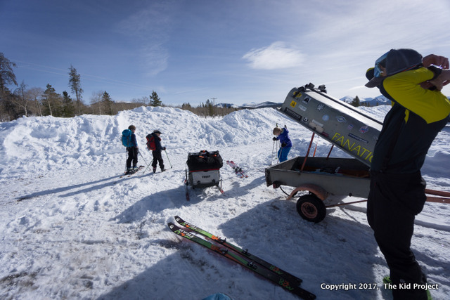 cross country skiing in Utah's Uintas, yurt