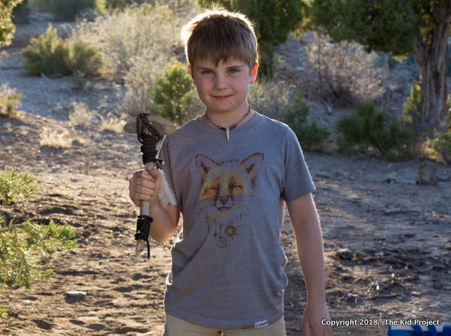 outdoor kids making tamahawk