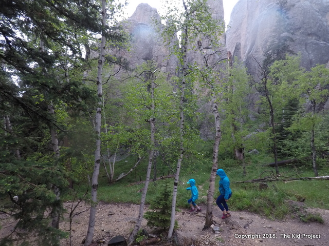 Sunday Gulch, hike Black Hills