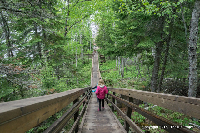 hiking SLick Rock Lighthouse, Lake Superior